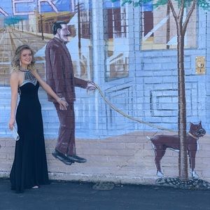 Black Macy’s Prom dress